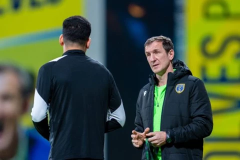 رسميًا.. التعاون السعودي يعلن إقالة أروابارينا من تدريب الفريق